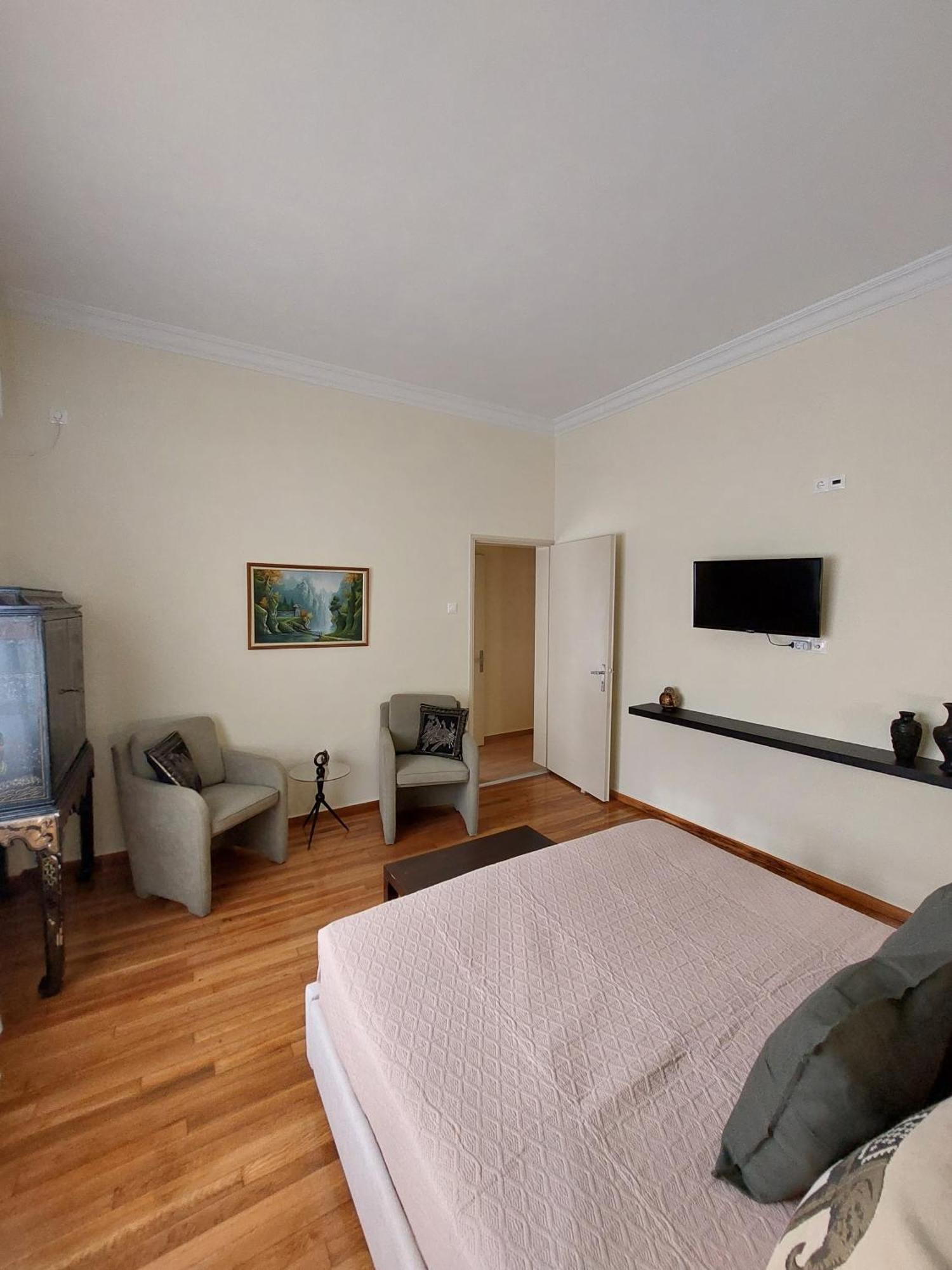 Bmv Apartments Athen Eksteriør billede